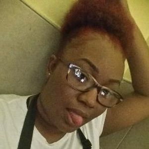 Meet your Posher, Candi